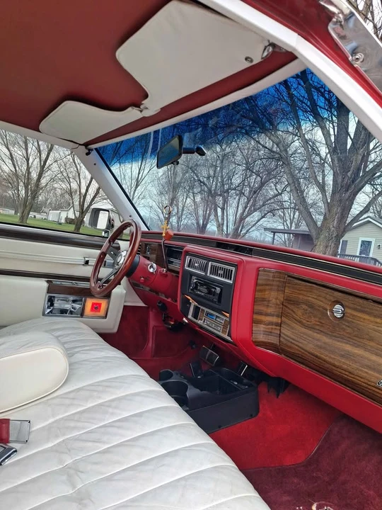1977 Cadillac DeVille 5th Gen - Image 10 of 20