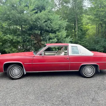 1977 Cadillac DeVille Coupe 2D
