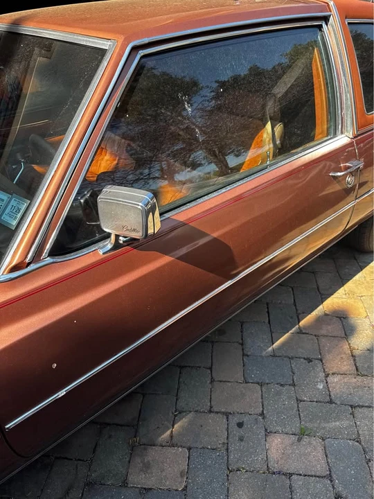 1977 Cadillac DeVille 5th Gen - Image 13 of 14