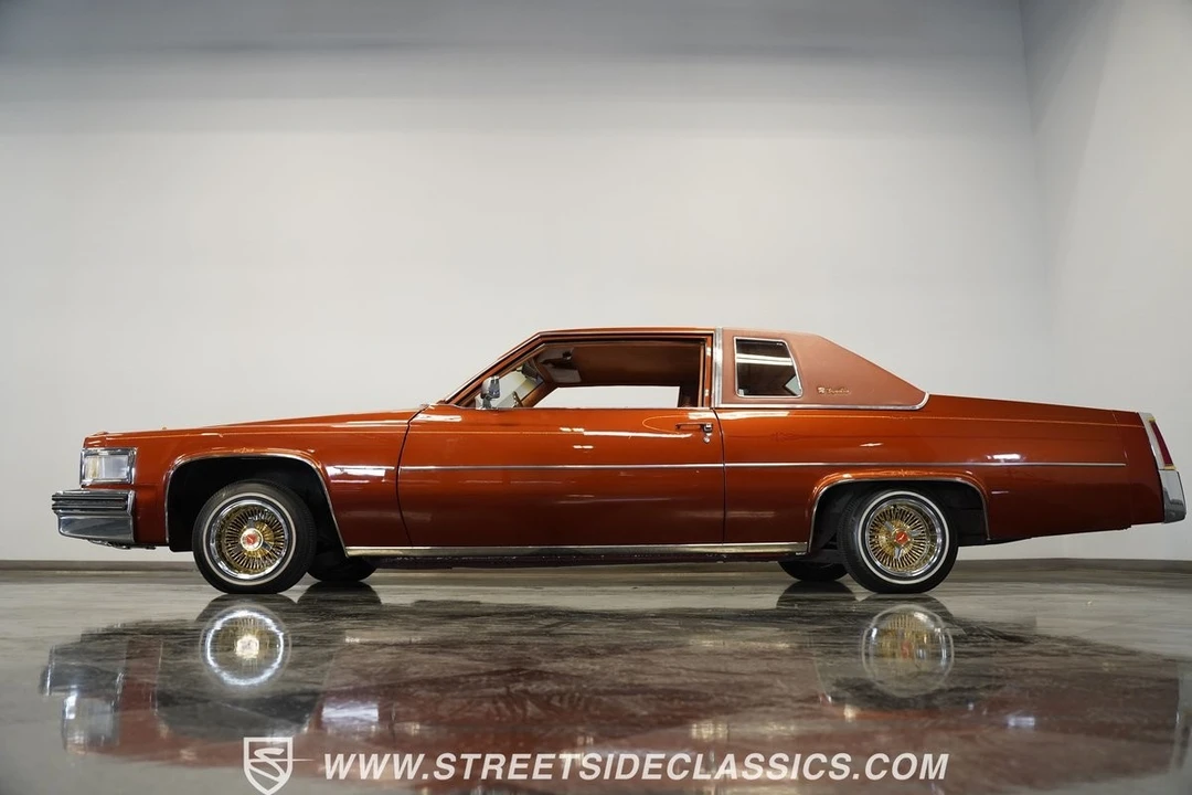 1977 Cadillac DeVille 5th Gen - Image 9 of 12