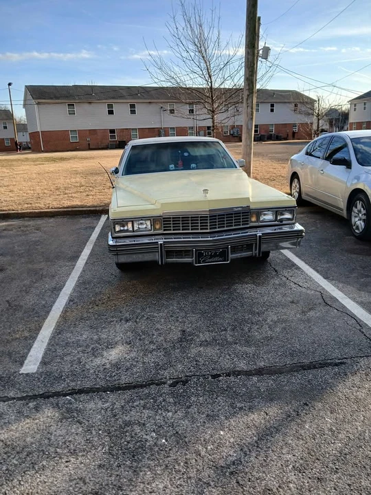 1977 Cadillac DeVille 5th Gen - Image 3 of 4