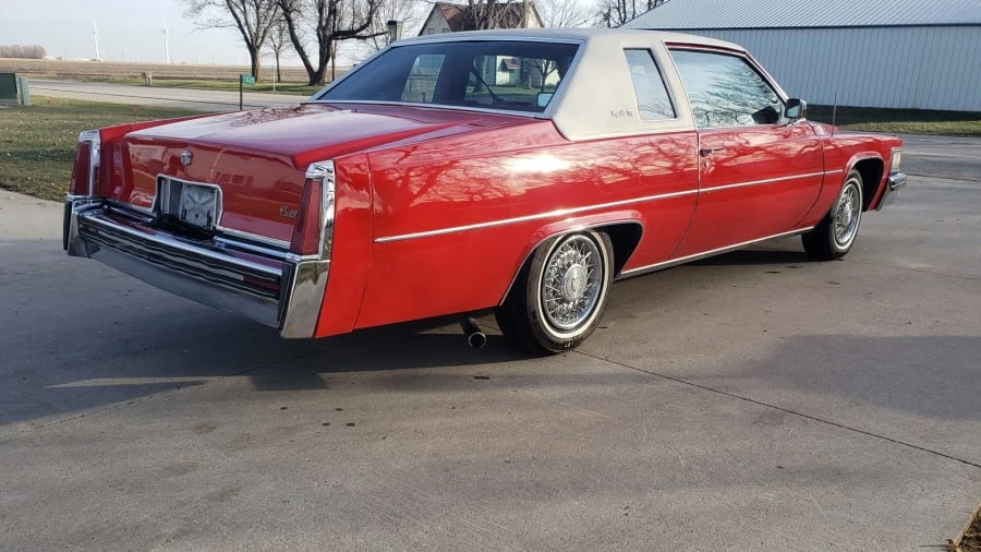 1977 Cadillac DeVille 5th Gen - Image 16 of 24