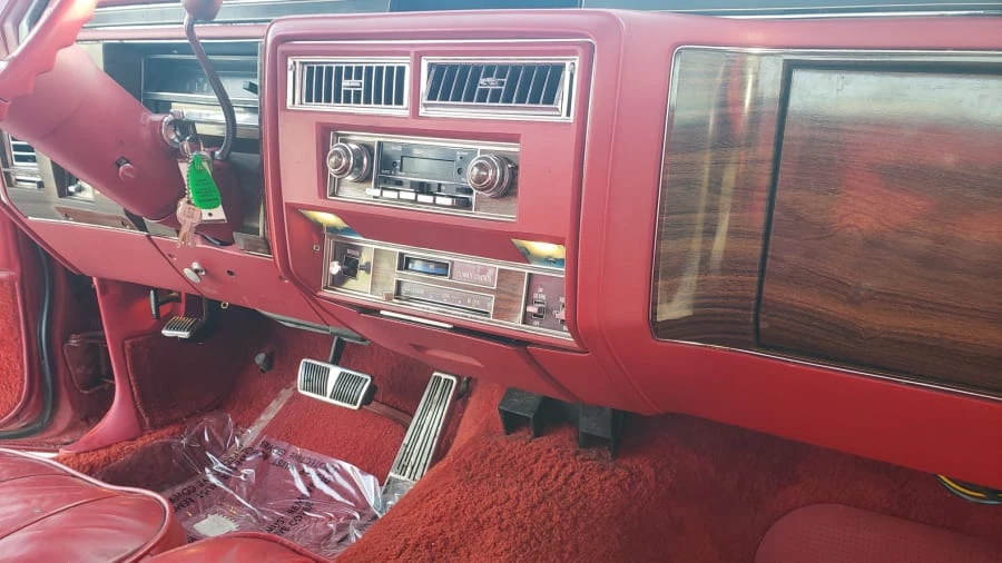 1977 Cadillac DeVille 5th Gen - Image 6 of 24