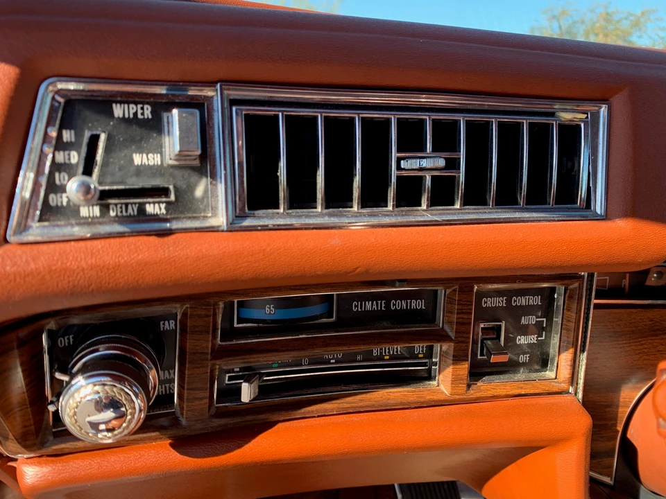 1977 Cadillac Eldorado 9th Gen - Image 21 of 31