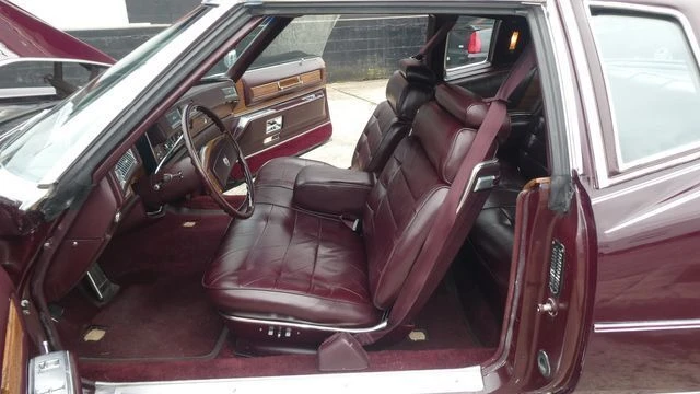1977 Cadillac Eldorado 9th Gen - Image 11 of 31