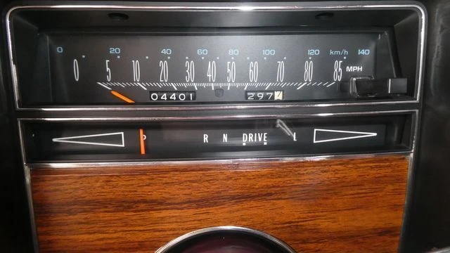 1977 Cadillac Eldorado 9th Gen - Image 15 of 31