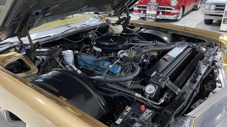 1977 Cadillac Eldorado 9th Gen - Image 11 of 19