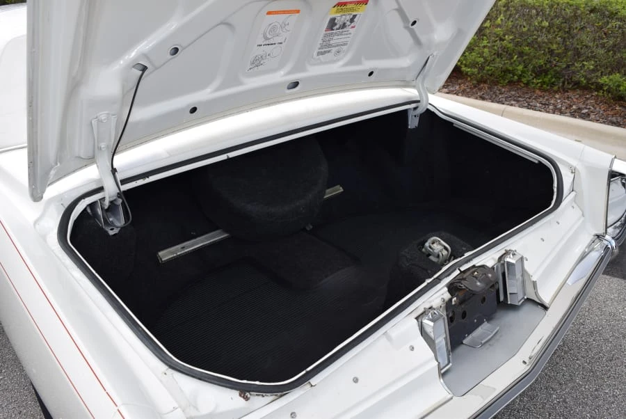 1977 Cadillac Eldorado 9th Gen - Image 8 of 10
