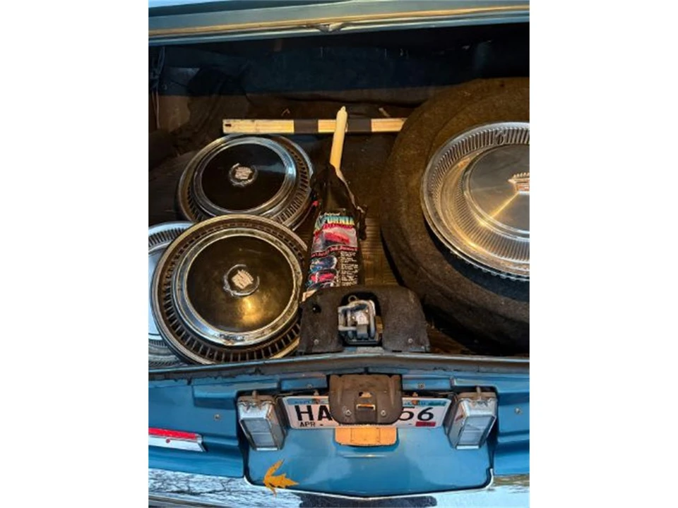 1977 Cadillac Eldorado 9th Gen - Image 9 of 13