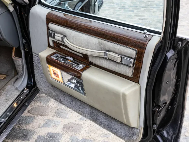 1977 Cadillac Fleetwood - Image 10 of 31