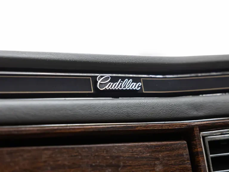 1977 Cadillac Fleetwood - Image 22 of 31