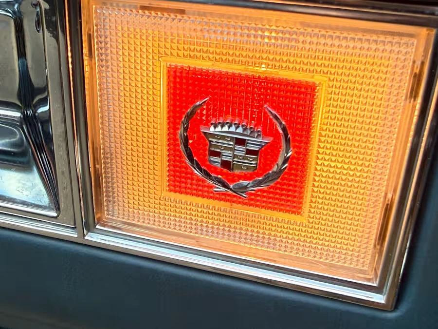1977 Cadillac Fleetwood - Image 27 of 31