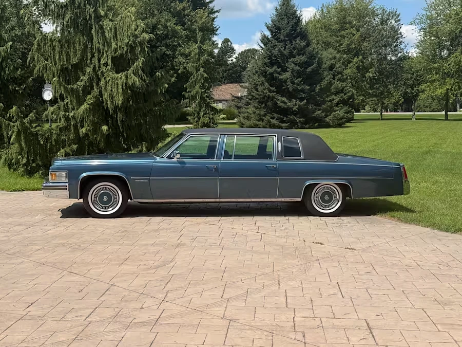 1977 Cadillac Fleetwood - Image 29 of 31