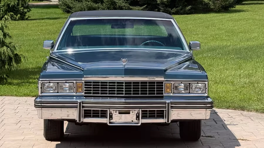 1977 Cadillac Fleetwood - Image 4 of 31