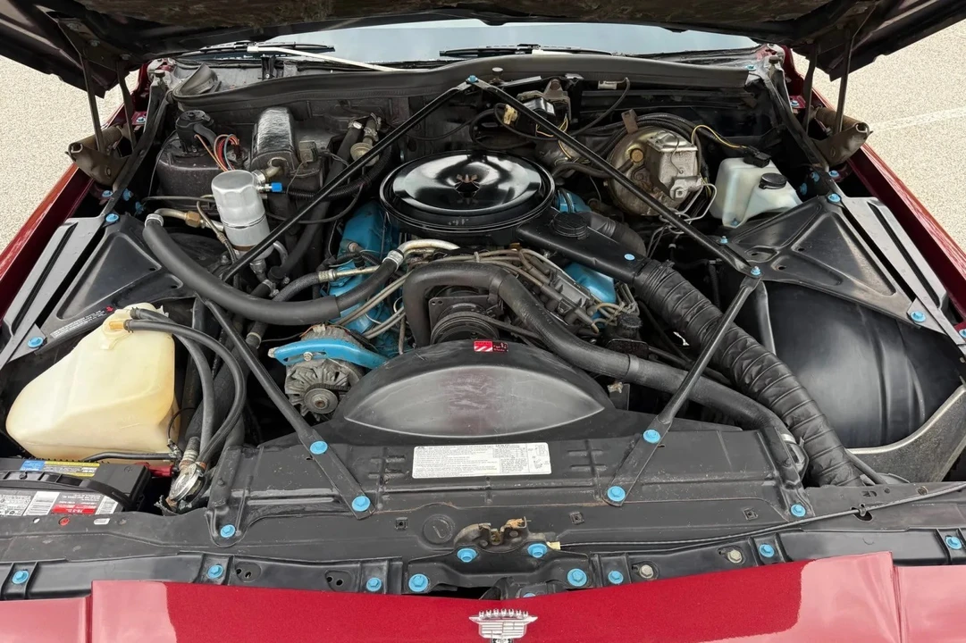 1977 Cadillac - Image 6 of 31