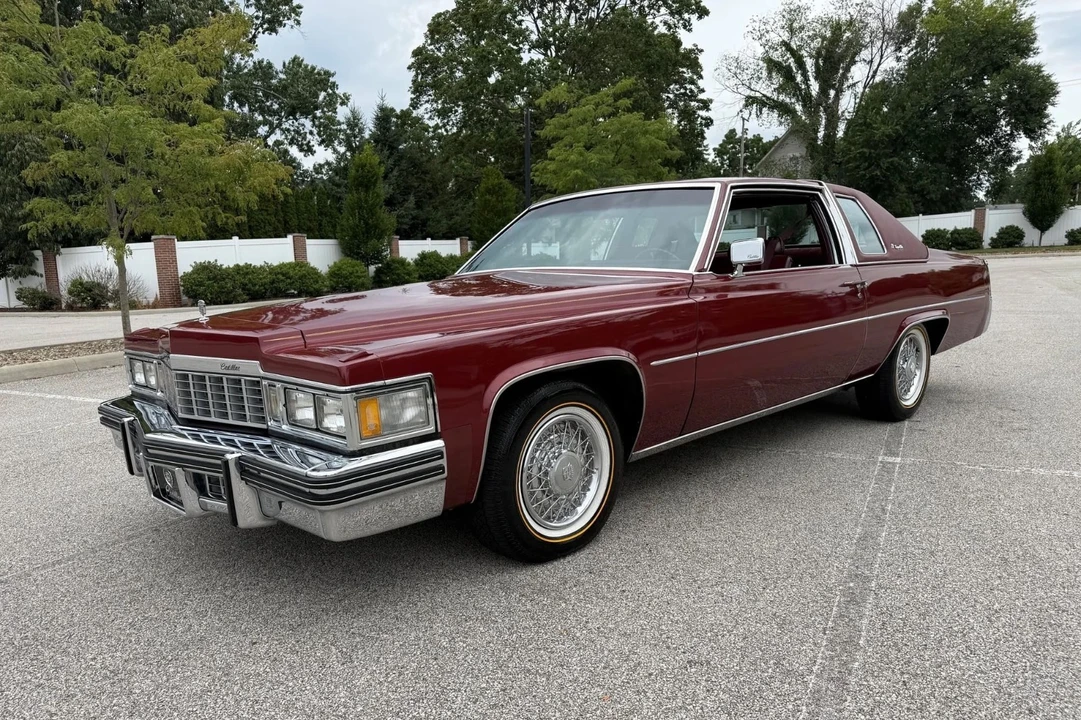 1977 Cadillac - Image 2 of 31
