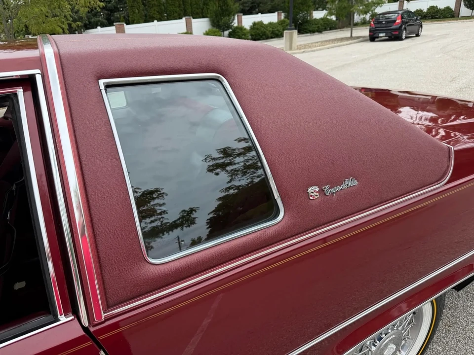 1977 Cadillac - Image 10 of 31