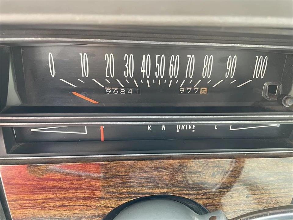 1977 Cadillac - Image 15 of 31