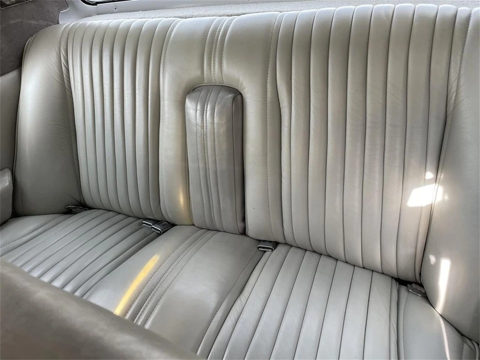 1977 Cadillac - Image 19 of 31