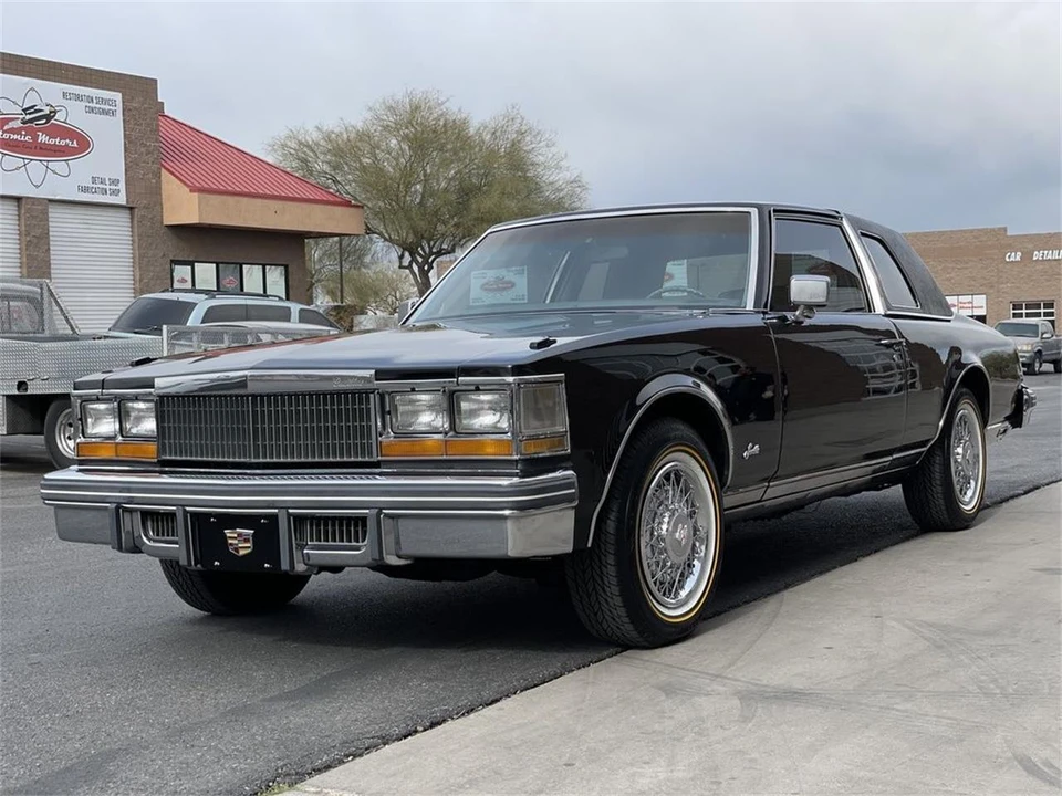 1977 Cadillac - Image 10 of 31