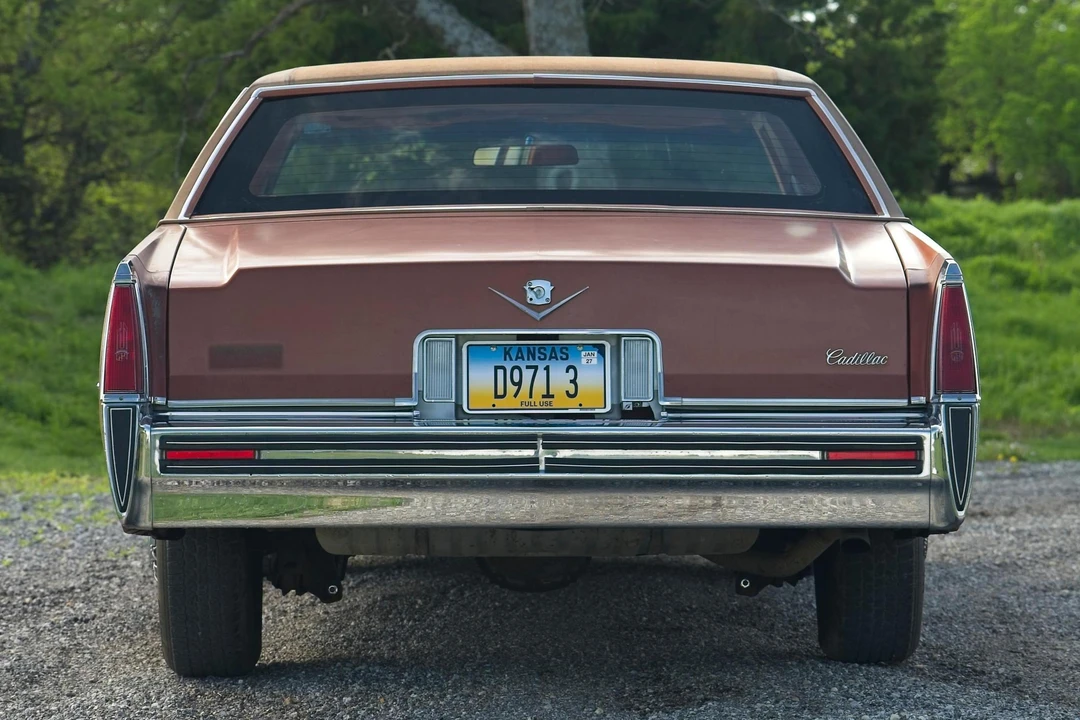 1977 Cadillac DeVille 5th Gen - Image 4 of 31