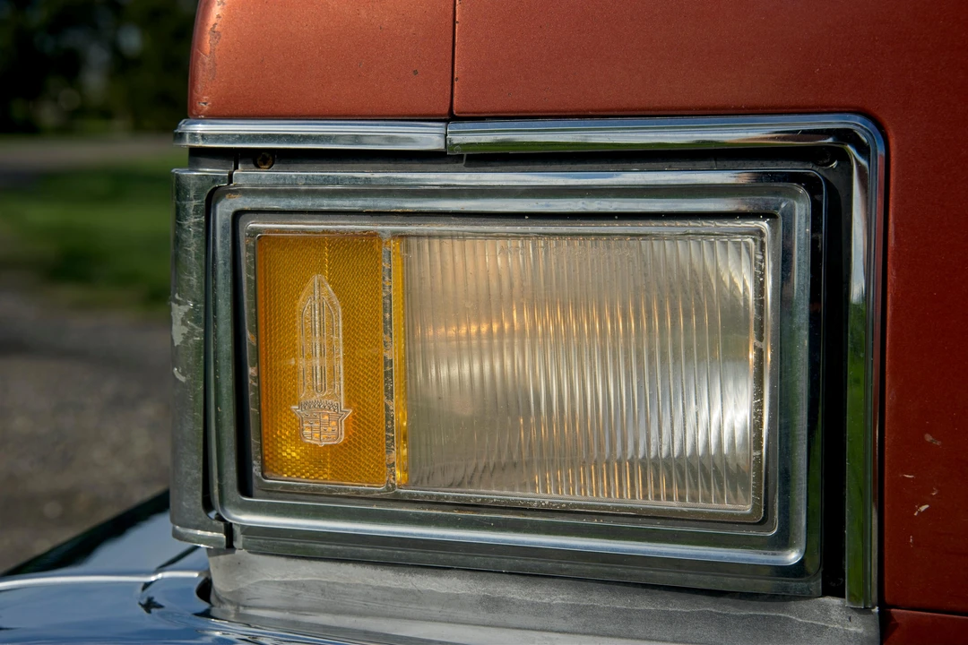 1977 Cadillac DeVille 5th Gen - Image 24 of 31