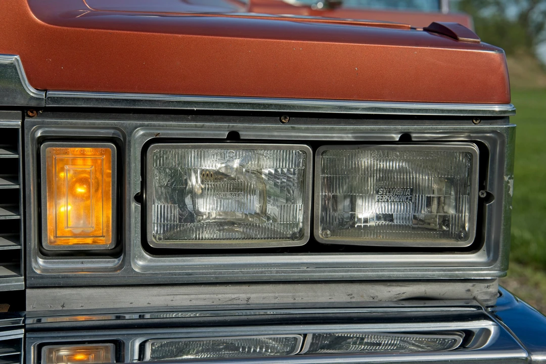 1977 Cadillac DeVille 5th Gen - Image 22 of 31