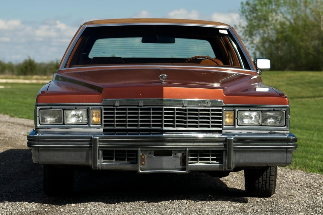1977 Cadillac DeVille 5th Gen - Image 2 of 31