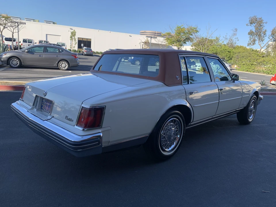 1977 Cadillac Seville - Image 9 of 31
