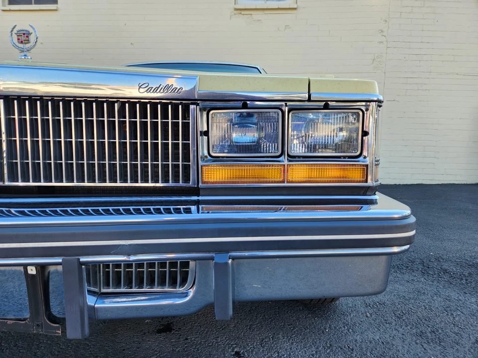 1977 Cadillac Seville - Image 26 of 31