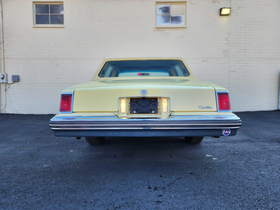 1977 Cadillac Seville - Image 15 of 31