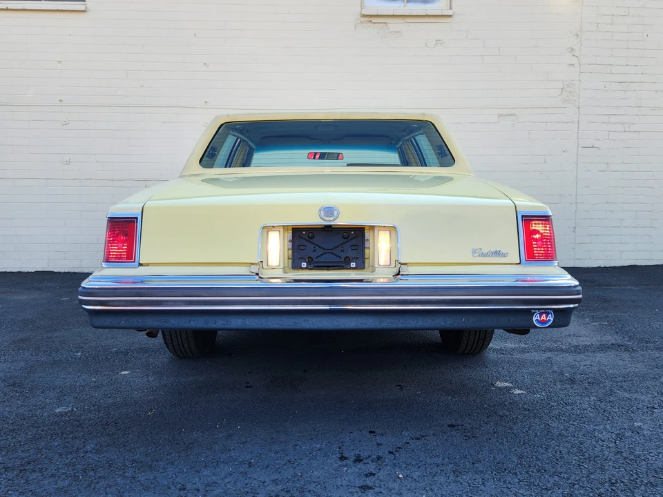 1977 Cadillac Seville - Image 14 of 31