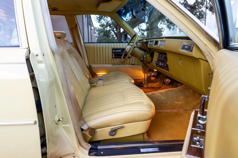1977 Cadillac Seville - Image 14 of 25