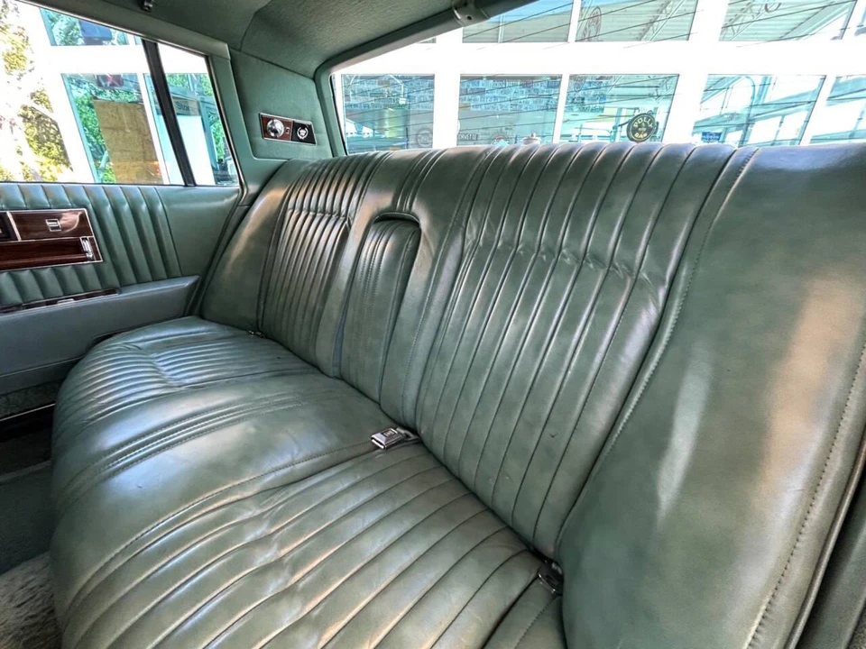 1977 Cadillac Seville - Image 26 of 31