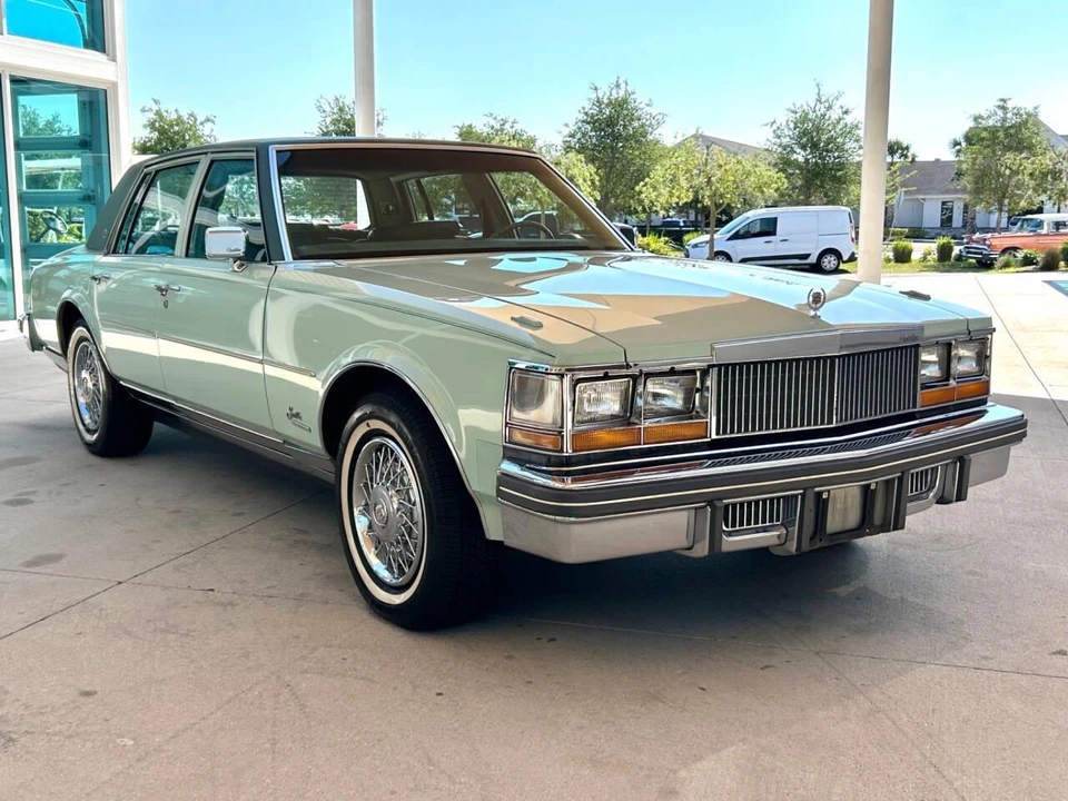 1977 Cadillac Seville - Image 2 of 31
