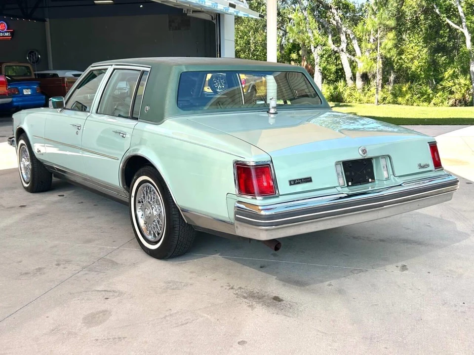 1977 Cadillac Seville - Image 6 of 31