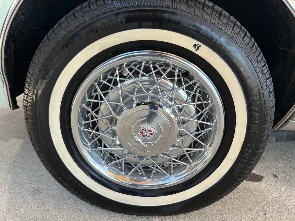 1977 Cadillac Seville - Image 17 of 31