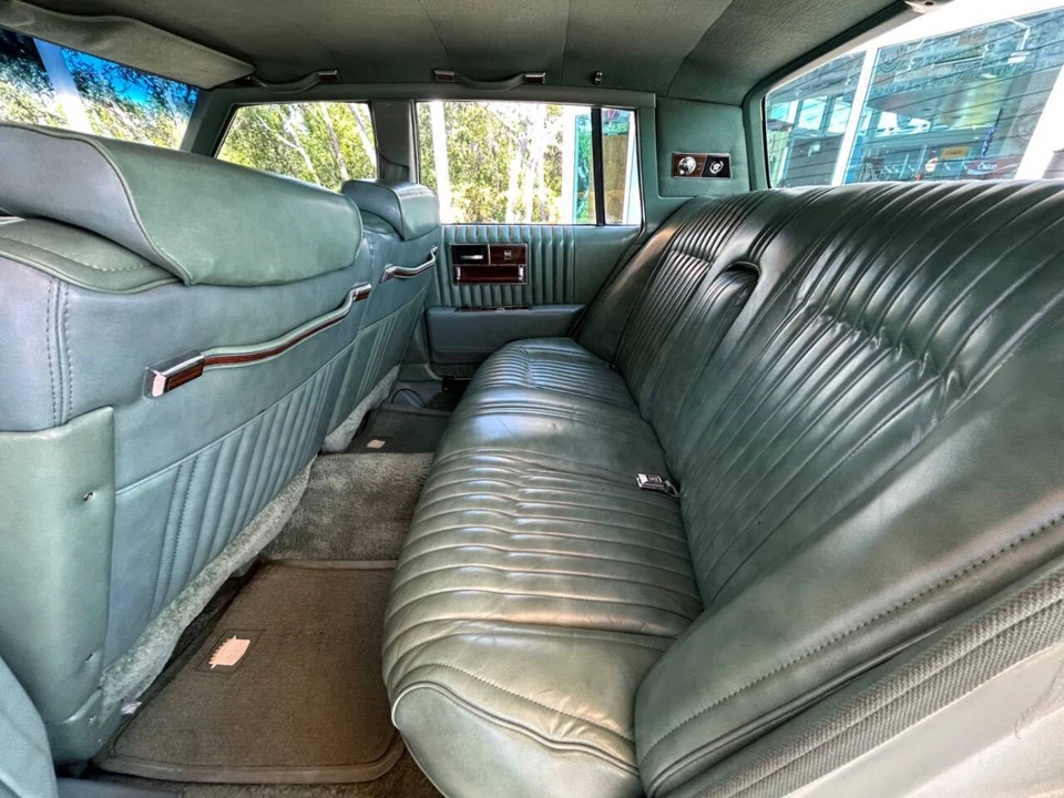 1977 Cadillac Seville - Image 26 of 31