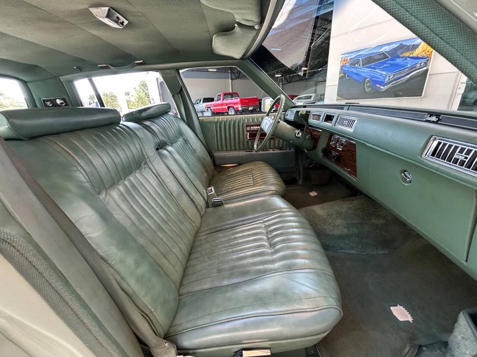 1977 Cadillac Seville - Image 30 of 31