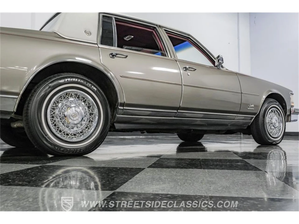 1977 Cadillac Seville - Image 28 of 31