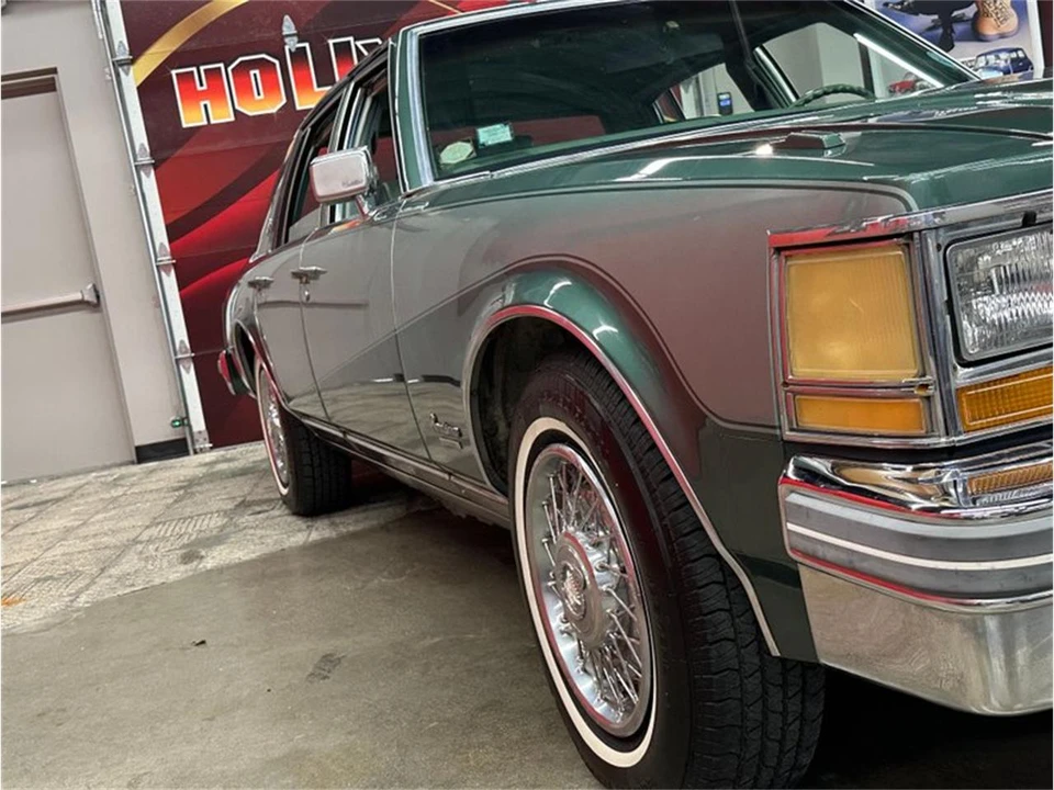 1977 Cadillac Seville - Image 26 of 31