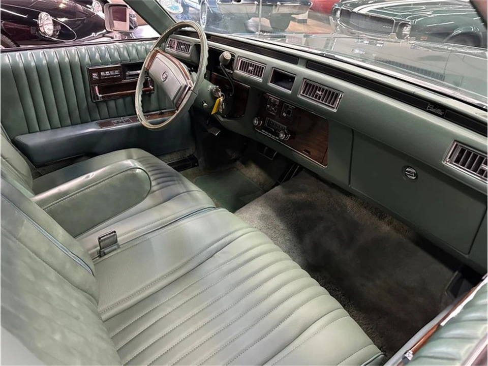 1977 Cadillac Seville - Image 29 of 31