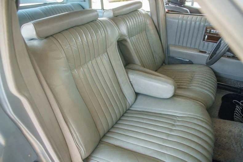 1977 Cadillac Seville - Image 16 of 31