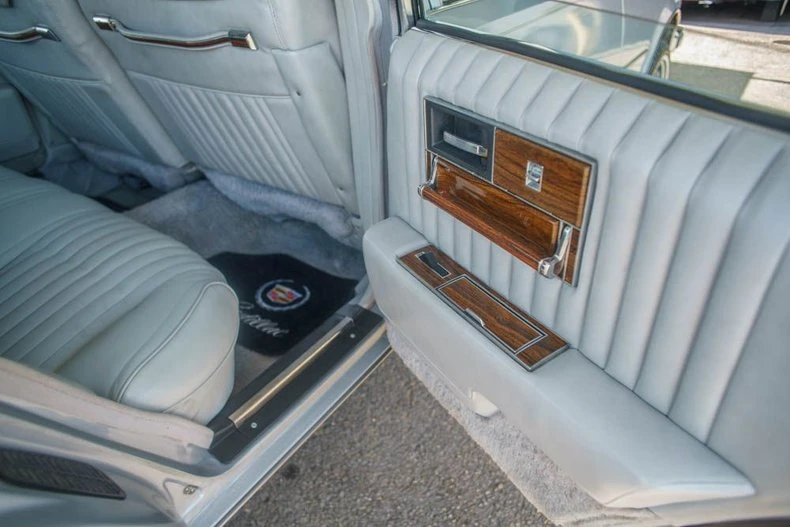1977 Cadillac Seville - Image 19 of 31