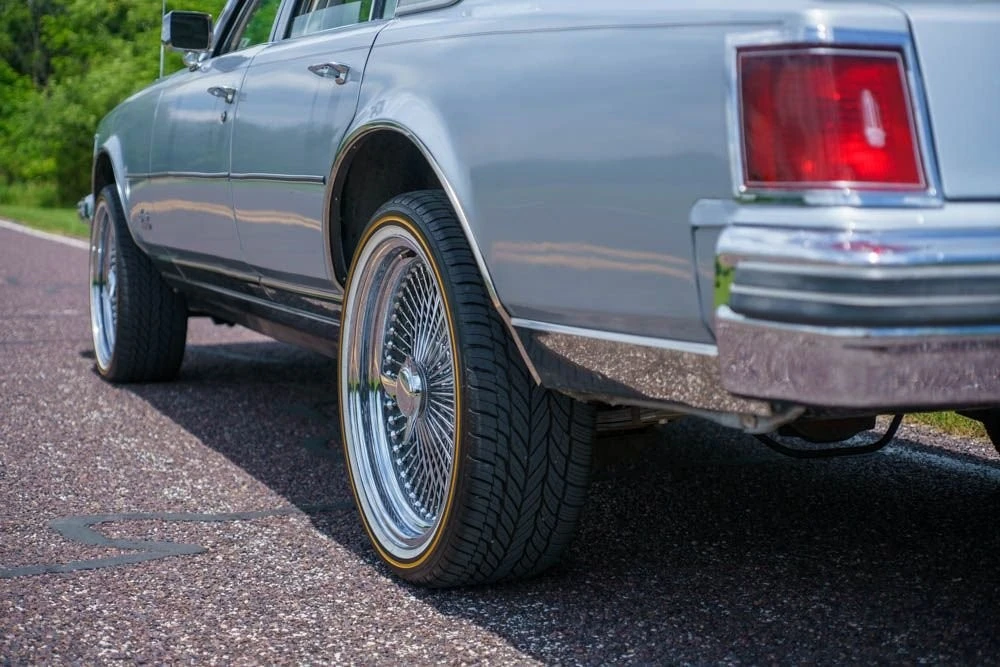1977 Cadillac Seville - Image 11 of 31