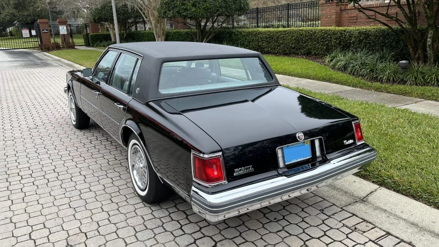 1977 Cadillac Seville - Image 2 of 14