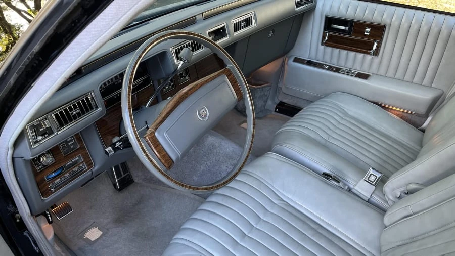 1977 Cadillac Seville - Image 3 of 14