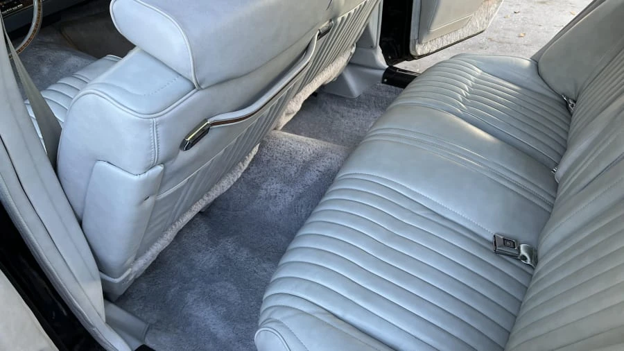1977 Cadillac Seville - Image 7 of 14