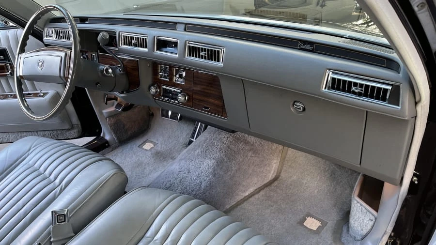 1977 Cadillac Seville - Image 8 of 14