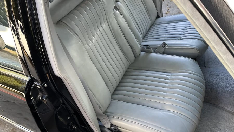 1977 Cadillac Seville - Image 9 of 14